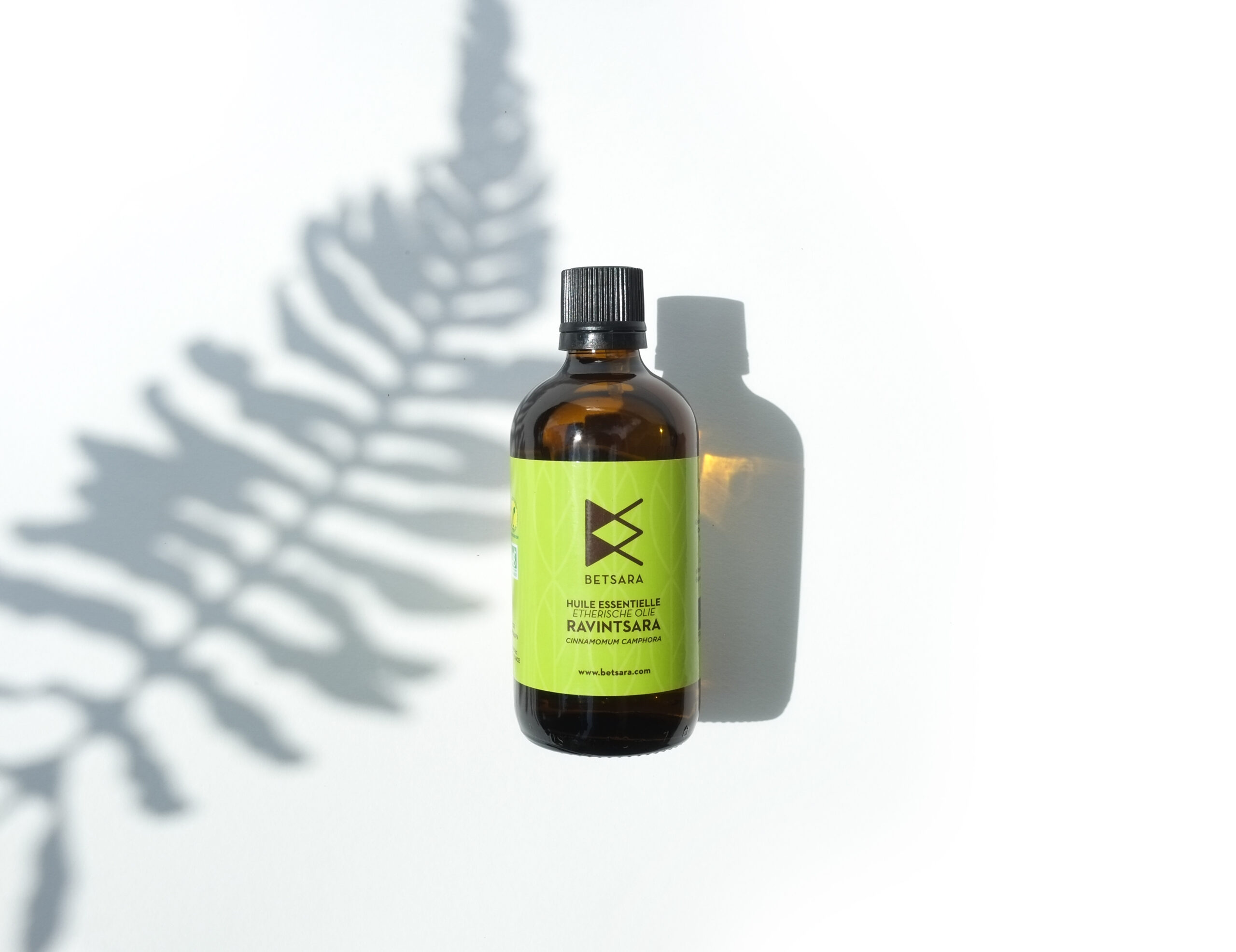 RAVINTSARA ESSENTIAL OIL - 100 ML CERTIFIED ORGANIC BY ECOCERT FR-BIO-01