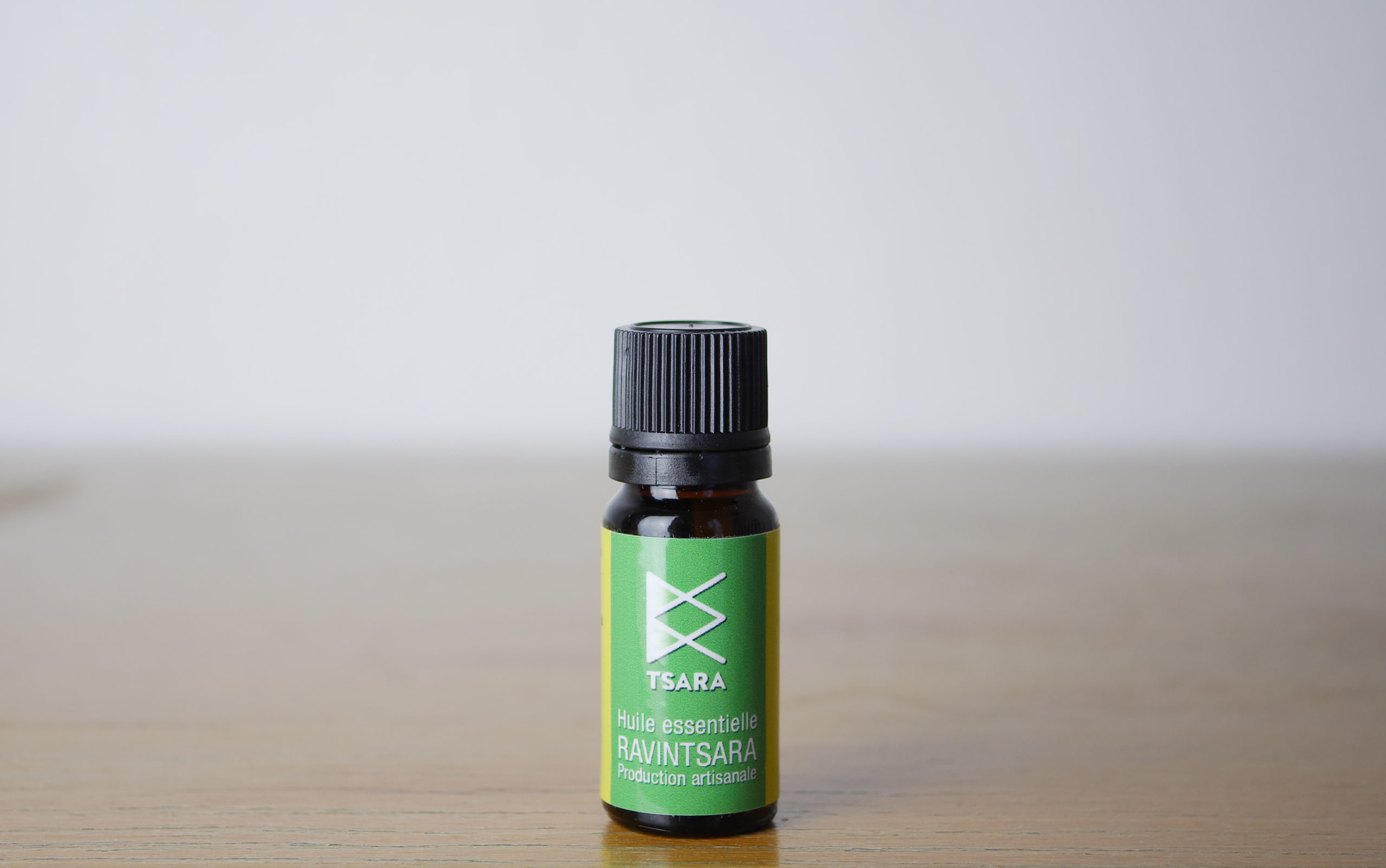 RAVINTSARA ESSENTIAL OIL - 10 ML CERTIFIED BY ECOCERT FR-BIO-01 - Image 5