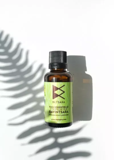 Huile essentielle Ravintsara - 30 ml certifié bio FR-BIO-15