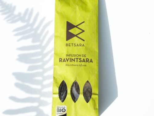 Feuilles séchées de ravintsara 50 g — coupe herboriste — bio FR-BIO-15